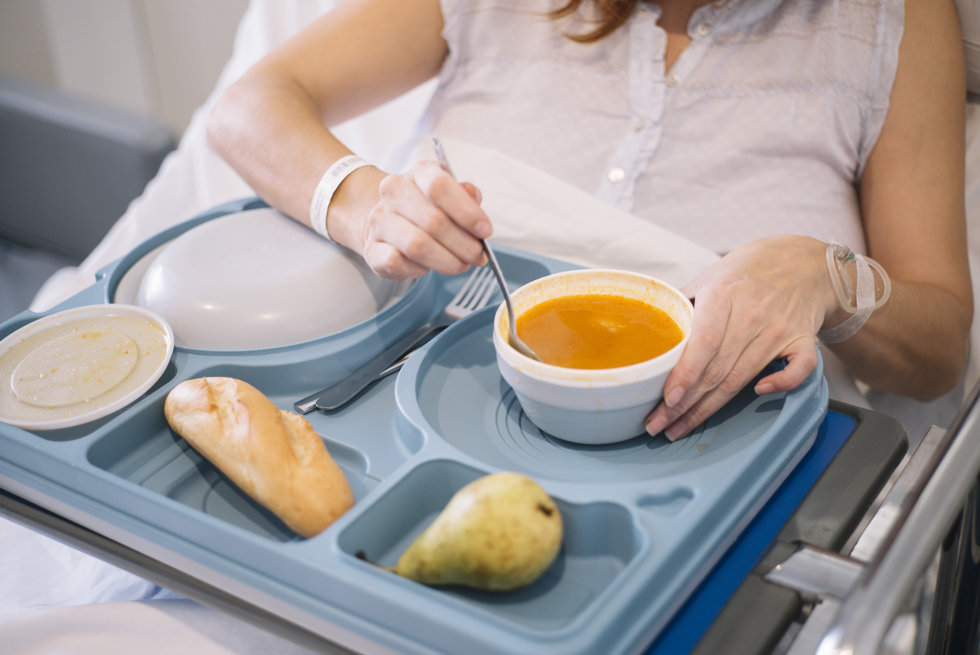 Cómo debe ser la dieta en hospitales